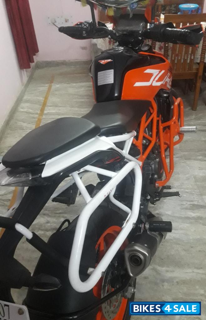 Orange/black KTM Duke 390
