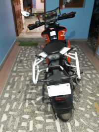 Orange/black KTM Duke 390