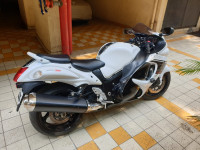 White Suzuki Hayabusa GSX1300R