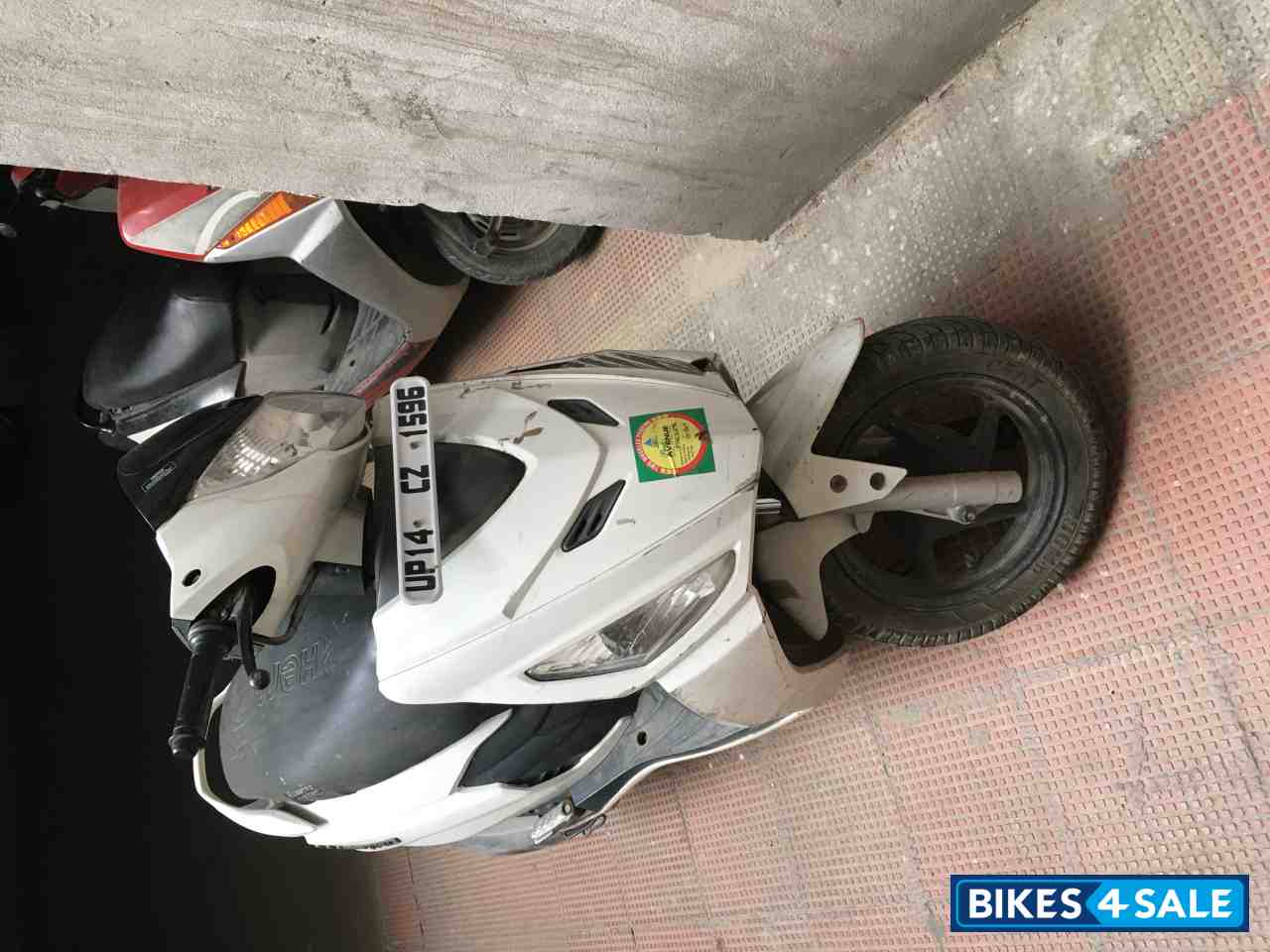 White Hero Maestro Edge