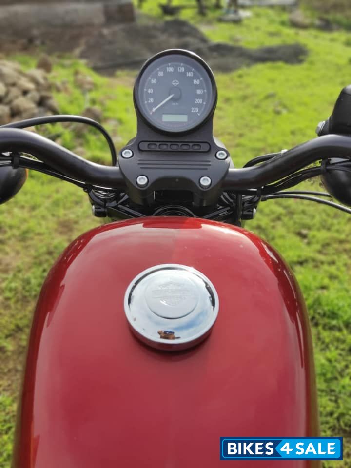 Harley Davidson Iron 883