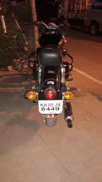 Black Royal Enfield Classic 350