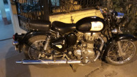 Black Royal Enfield Classic 350