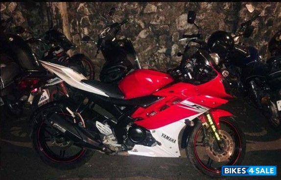 Red Yamaha YZF R15 V2
