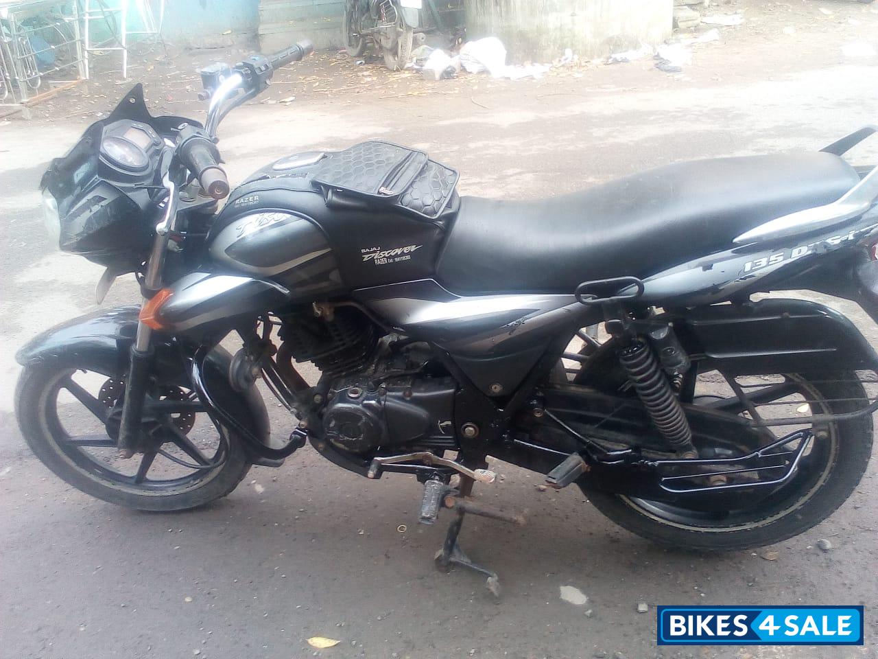 Bajaj Discover DTSi 135