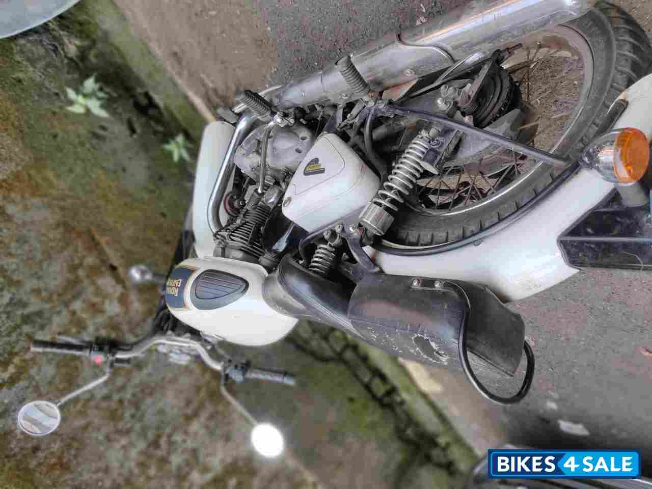 Royal Enfield Classic 350