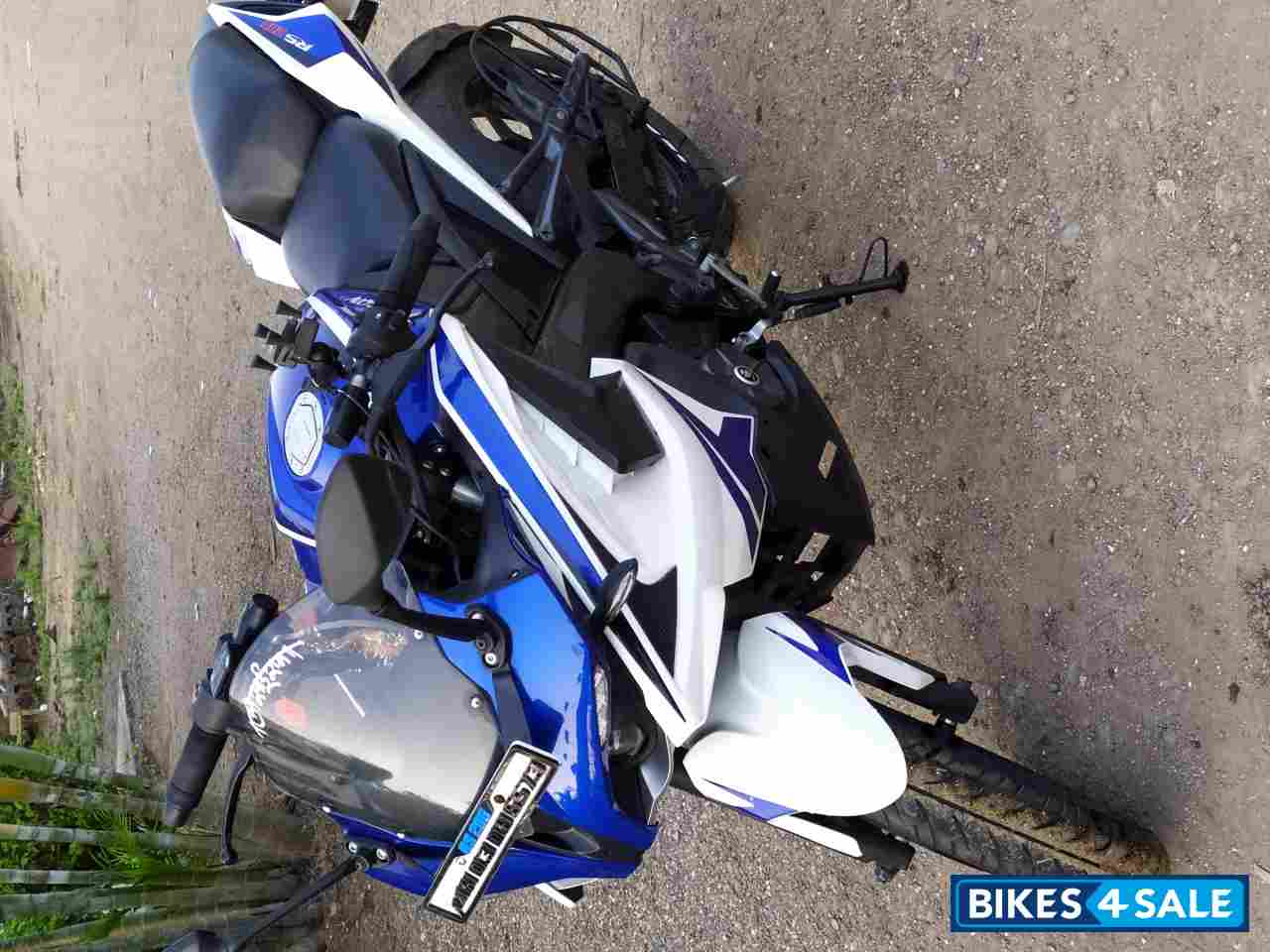 Racing Blue Bajaj Pulsar RS 200 ABS