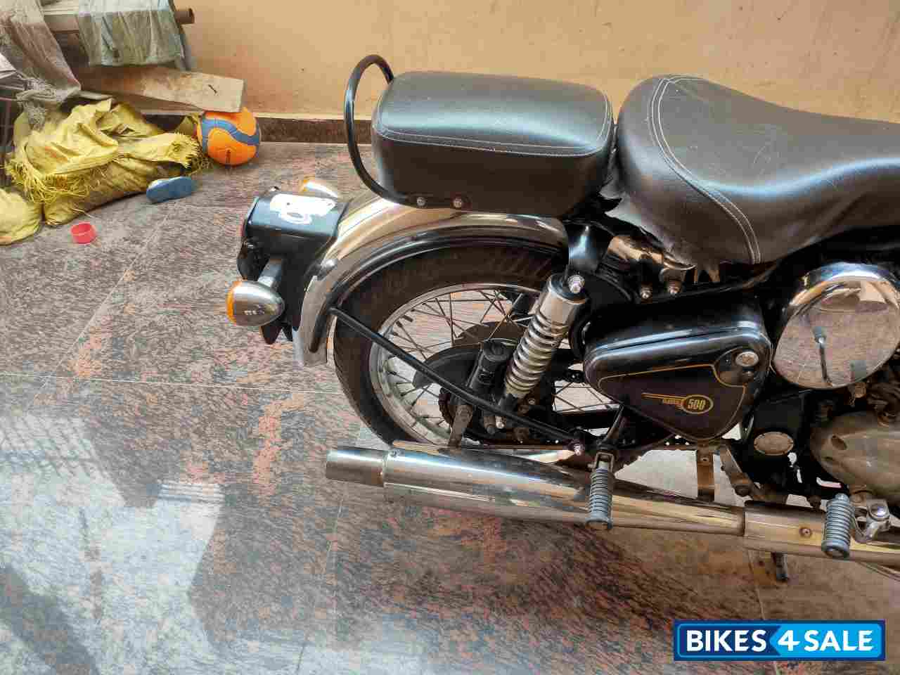 Black Royal Enfield Classic Chrome