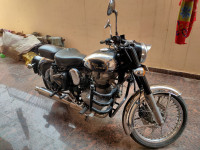 Black Royal Enfield Classic Chrome