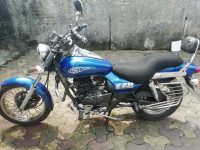 Bajaj Avenger Street 180