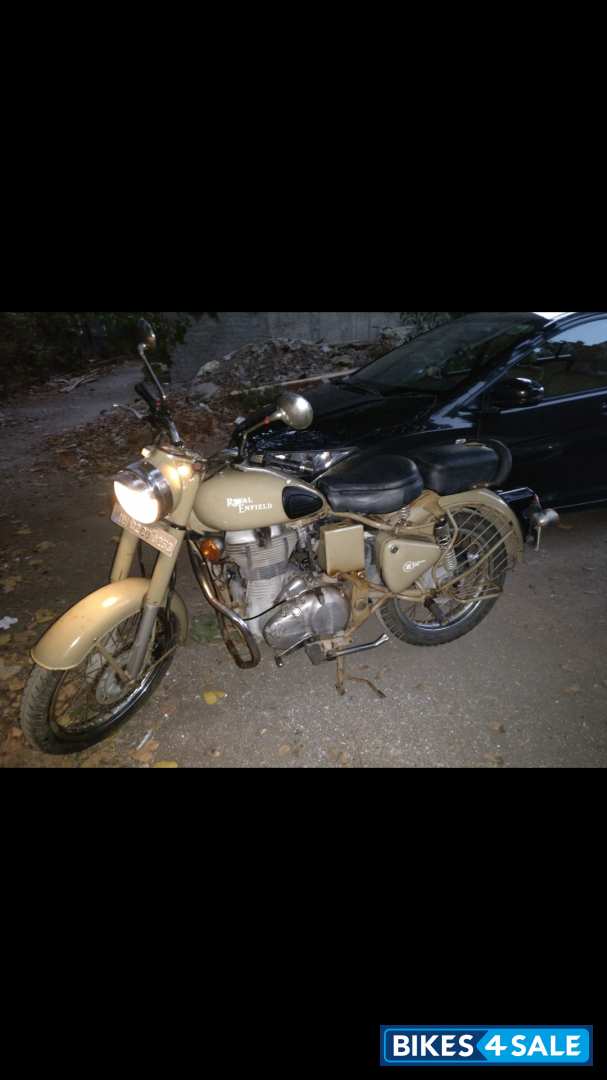 Royal Enfield Classic Desert Storm