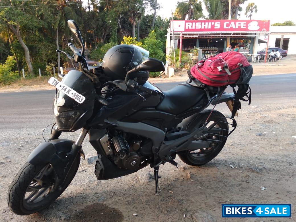 Dark Blue Bajaj Dominar 400