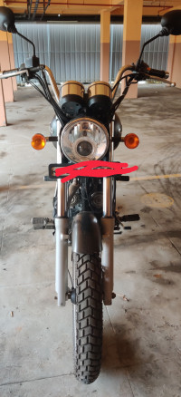 Matte Black Royal Enfield Thunderbird 500