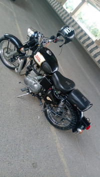 Black Royal Enfield Classic 350