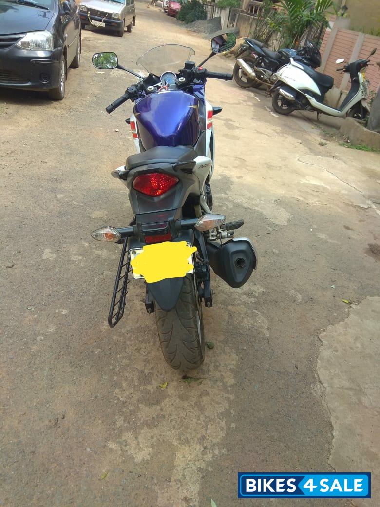 Tri Color Honda CBR 250R