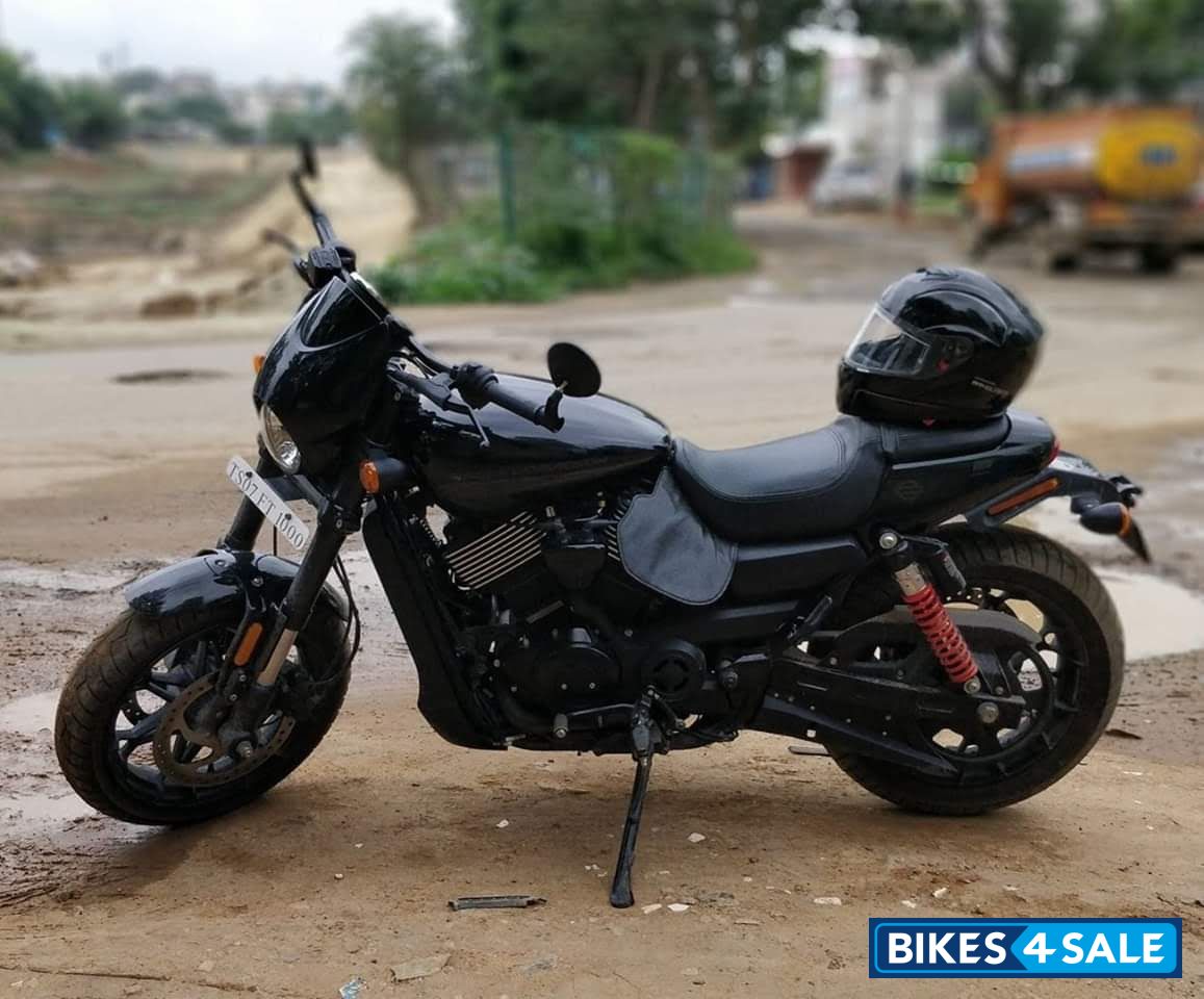 Harley Davidson Street Rod