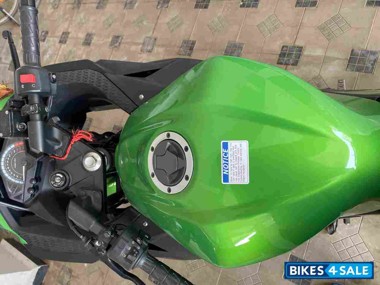 Kawasaki Ninja 300R