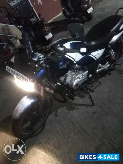 Blue Bajaj V15