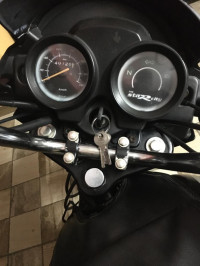 Black With Viloet TVS Star City