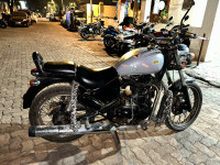 Customised Royal Enfield Thunderbird 350