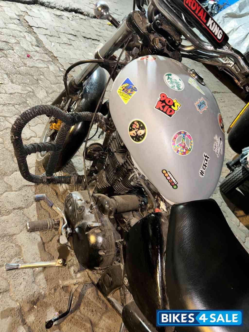 Customised Royal Enfield Thunderbird 350