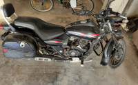 Bajaj Avenger Street 220