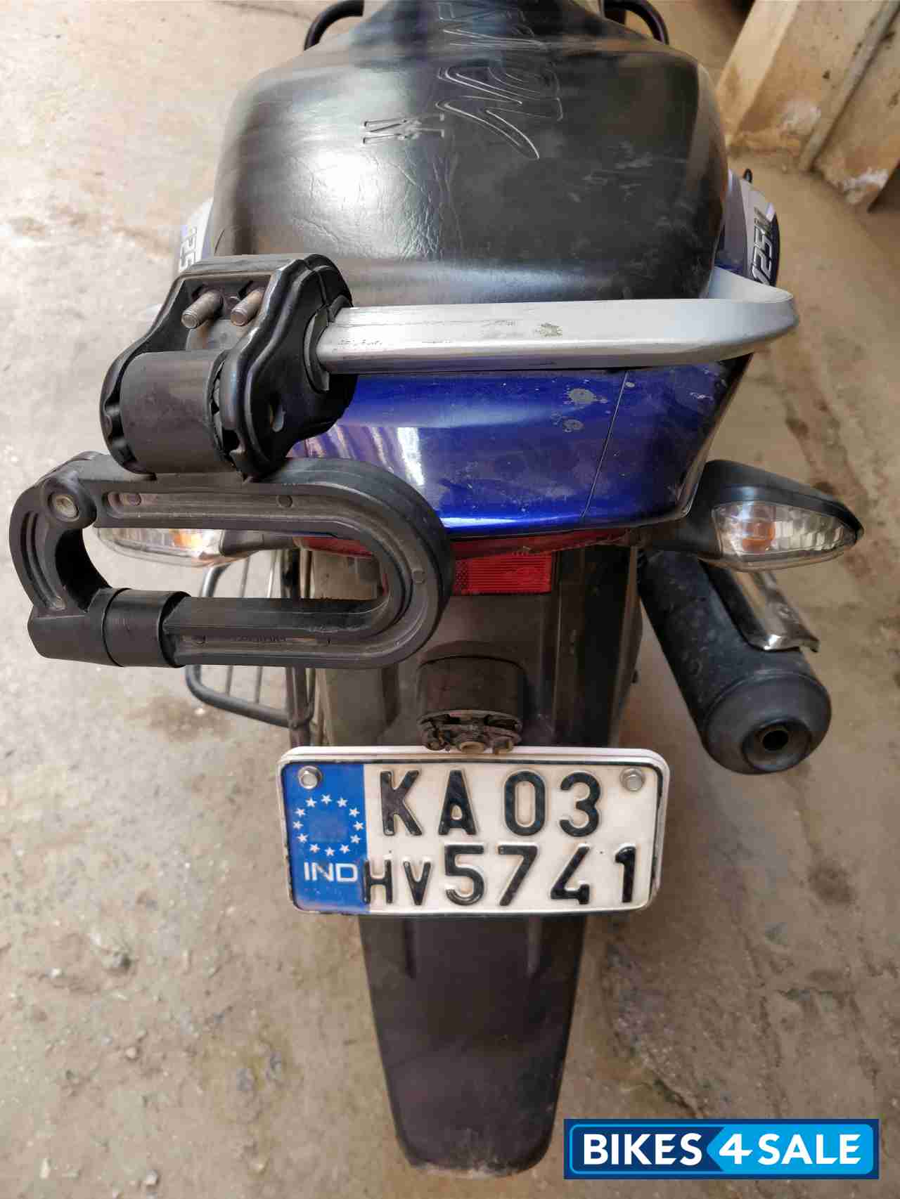 Bajaj Discover 125M
