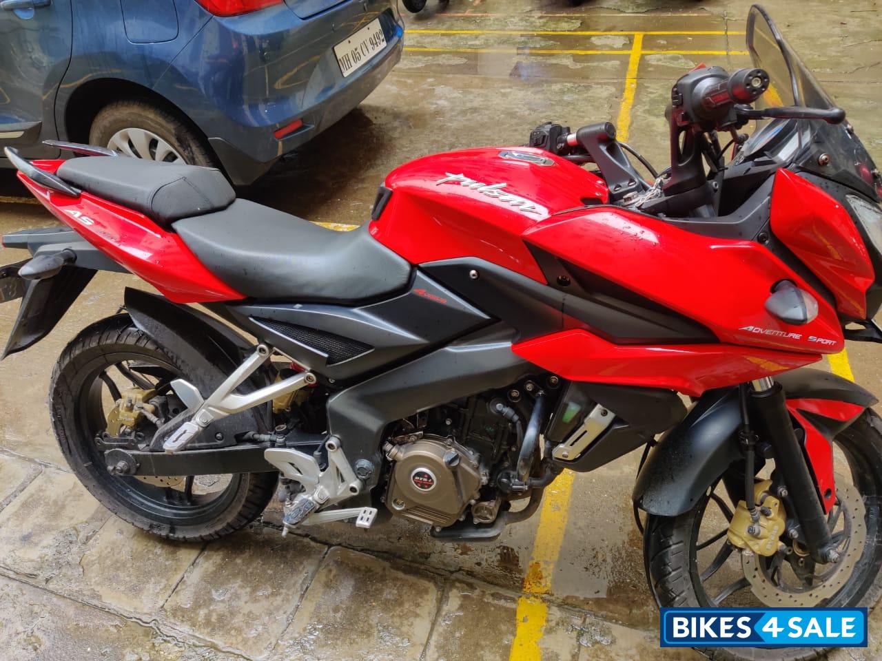 Red Bajaj Pulsar AS 200
