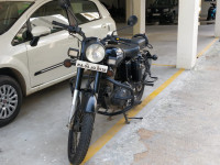Royal Enfield Classic Stealth Black