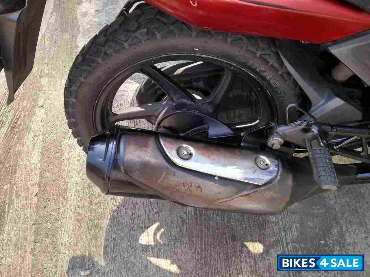 Red Honda CB Unicorn 160