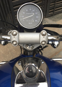 Bajaj Avenger 220 DTS-i