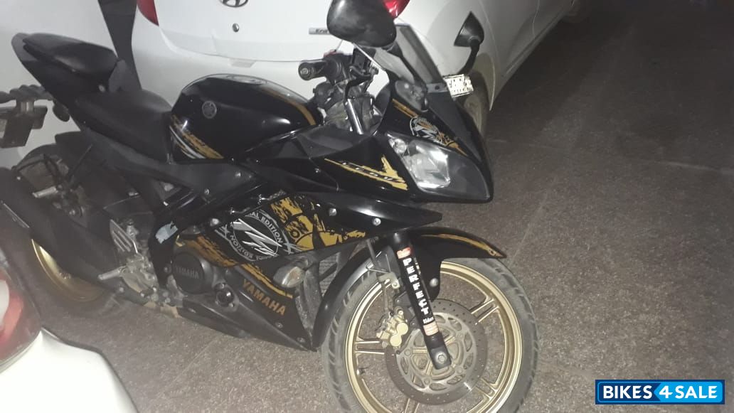 Black Gold Yamaha YZF R15 V2