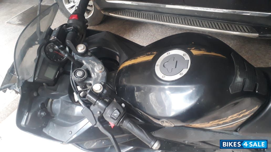 Black Gold Yamaha YZF R15 V2