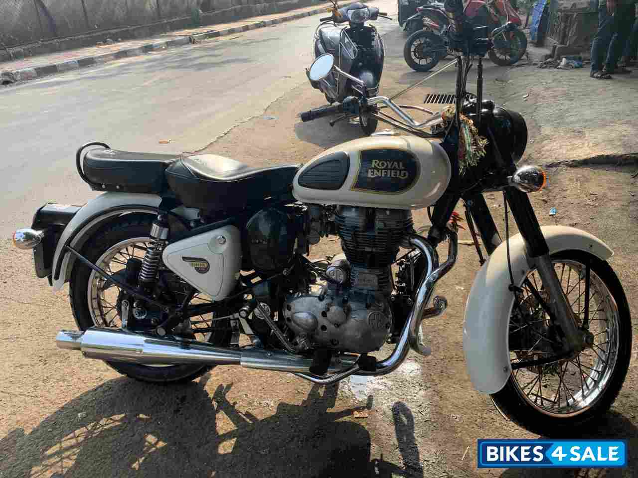 Royal Enfield Classic 350