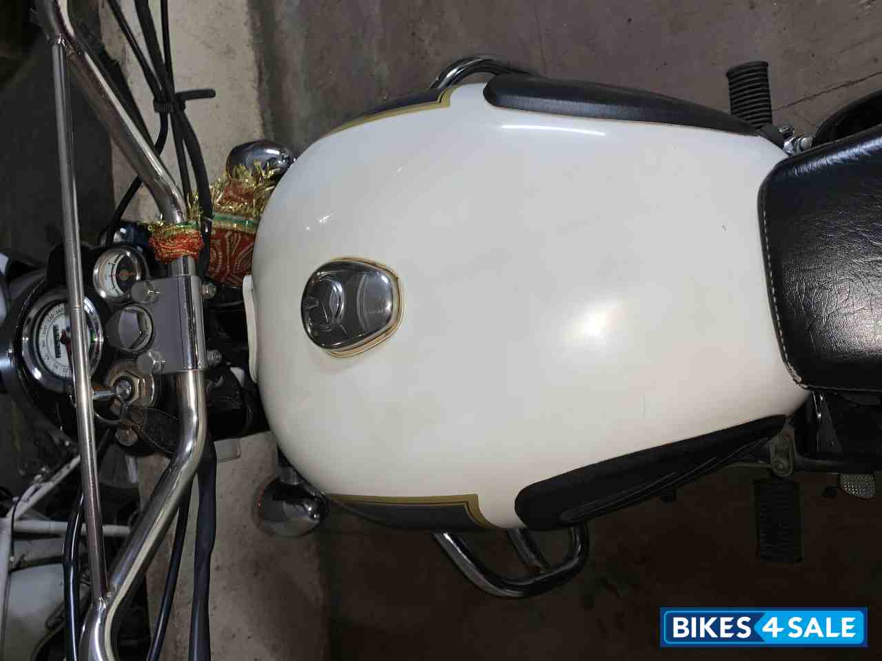 Royal Enfield Classic 350