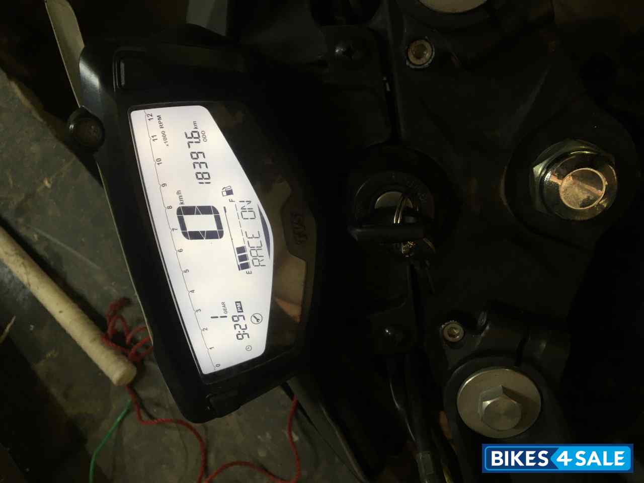 TVS Apache RTR 200 4V