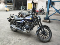Blue Bajaj Avenger Street 150
