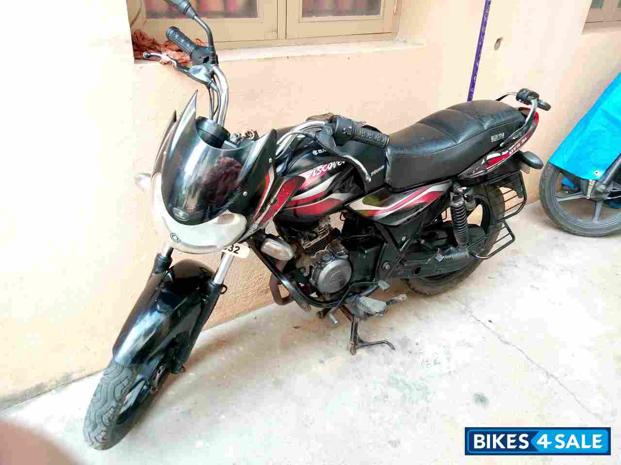 Bajaj Discover 100 DTS-Si