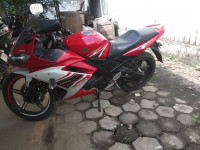 Yamaha YZF R15 S