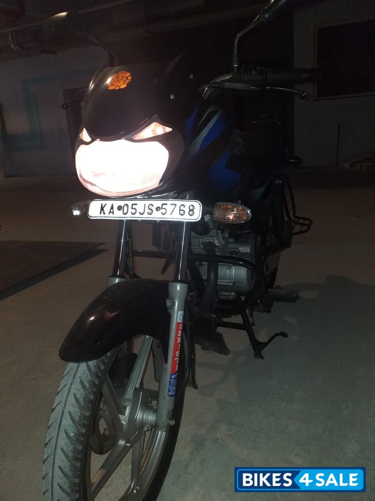 Blue & Black Bajaj Discover DTSi 125