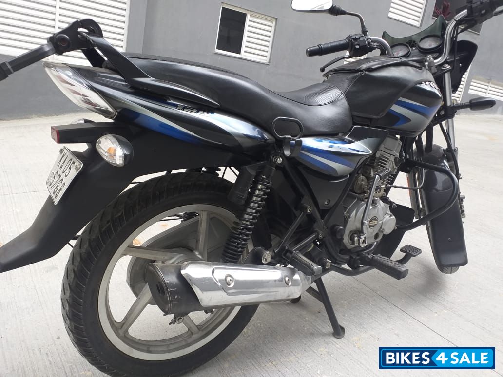 Blue & Black Bajaj Discover DTSi 125