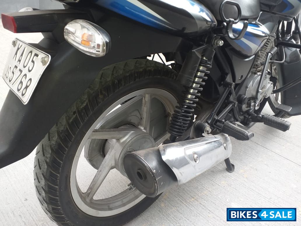 Blue & Black Bajaj Discover DTSi 125