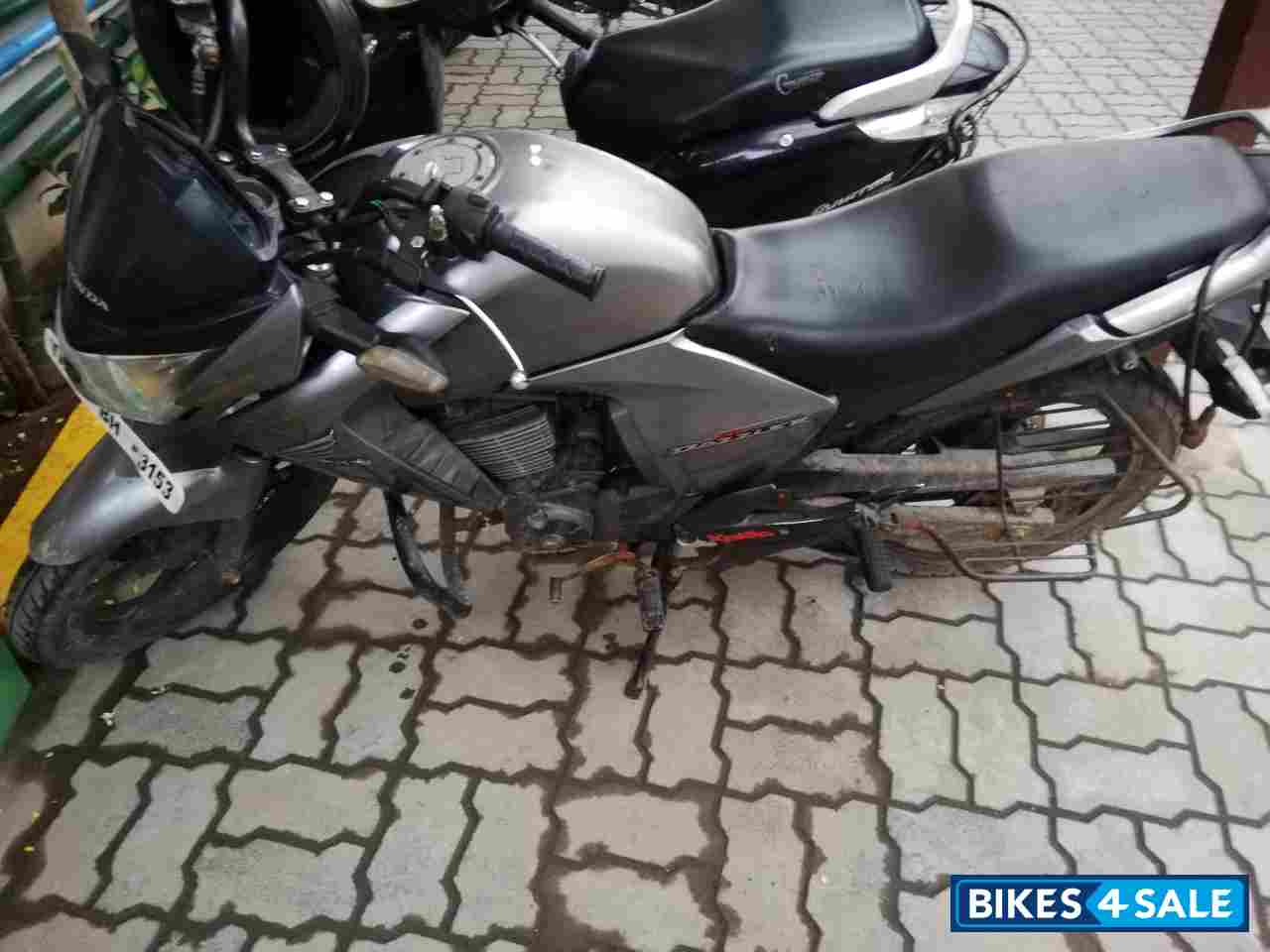 Honda Unicorn Dazzler