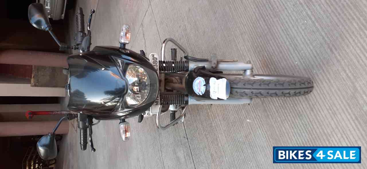Black Bajaj Pulsar 150 Classic Black Bajaj Pulsar 150 Classic