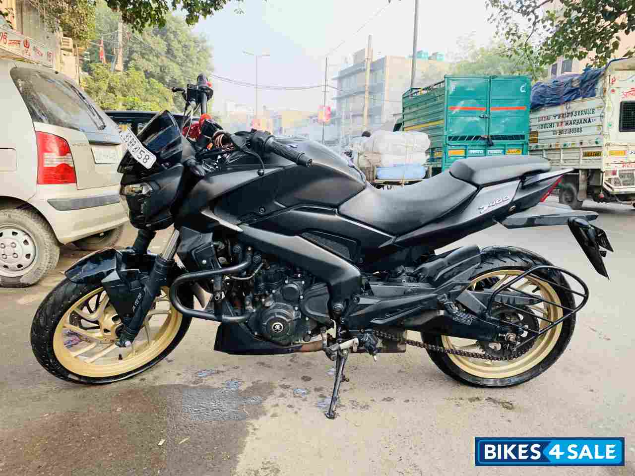 Bajaj Dominar 400 Disc