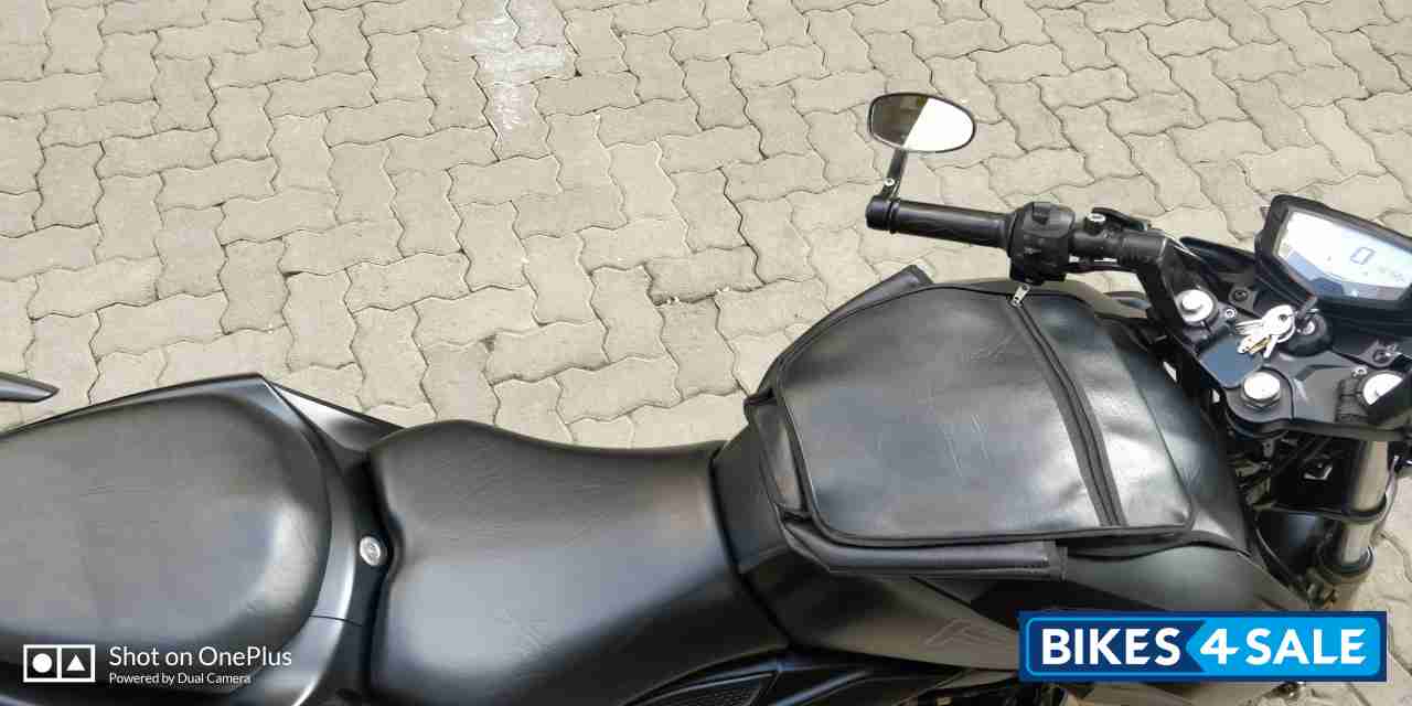 Midnight Black TVS Apache RTR 200 4V ABS