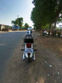 Ideal Jawa Yezdi Classic