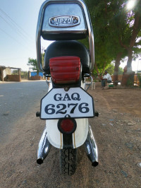 Ideal Jawa Yezdi Classic