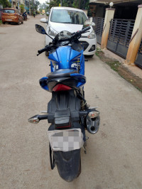 Blue Suzuki Gixxer SF
