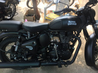 Royal Enfield Classic Stealth Black 2018 Model
